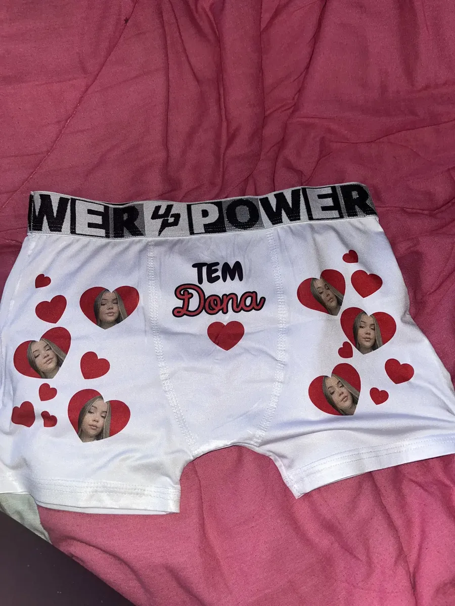 Cueca personalizada TEM DONA com a foto da namorada nos corações